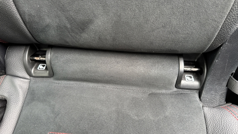 Mercedes-Benz GLB 200 AMG Line Premium 5dr 7G-Tronic Petrol Estate